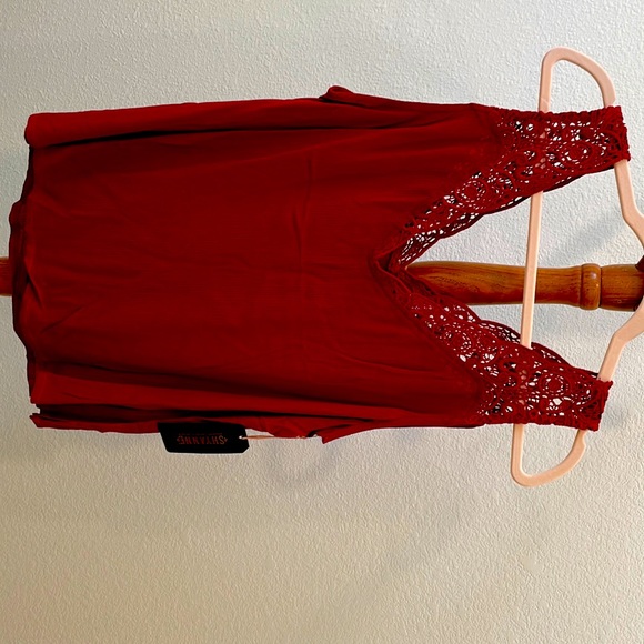 Shyanne Tops - SHYANNE ladies top.